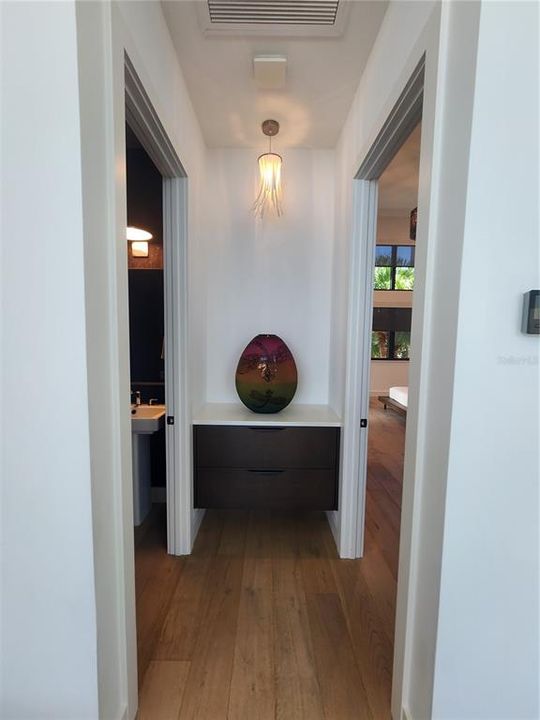 Activo con contrato: $2,800,000 (3 camas, 2 baños, 2824 Pies cuadrados)