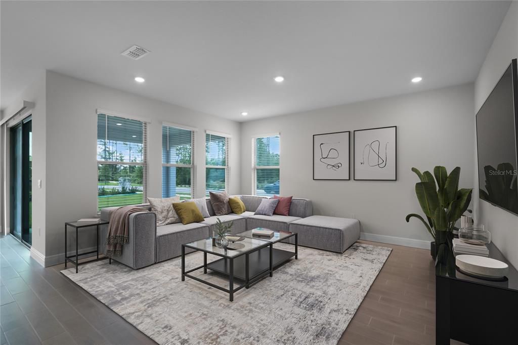 Activo con contrato: $805,686 (4 camas, 3 baños, 2113 Pies cuadrados)