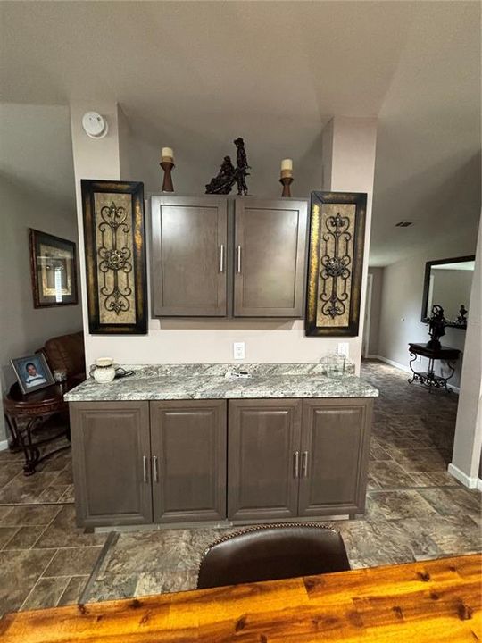 For Sale: $374,900 (4 beds, 2 baths, 1620 Square Feet)