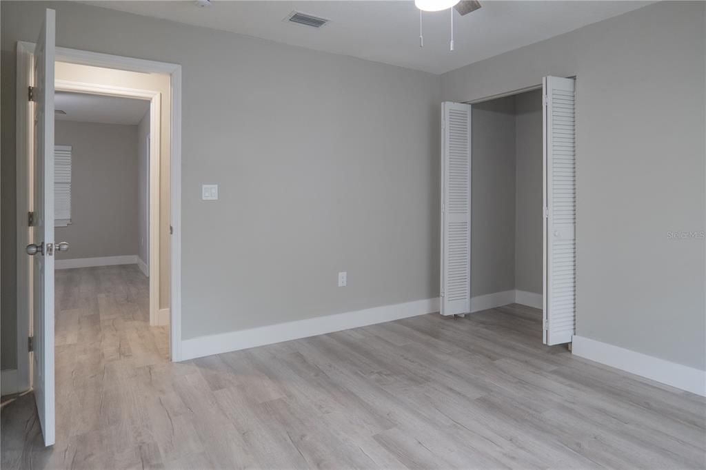 Active With Contract: $259,000 (4 beds, 3 baths, 1500 Square Feet)