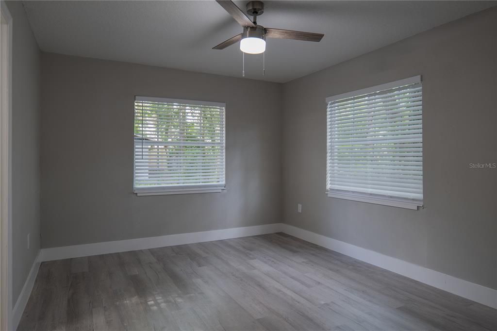 Active With Contract: $259,000 (4 beds, 3 baths, 1500 Square Feet)