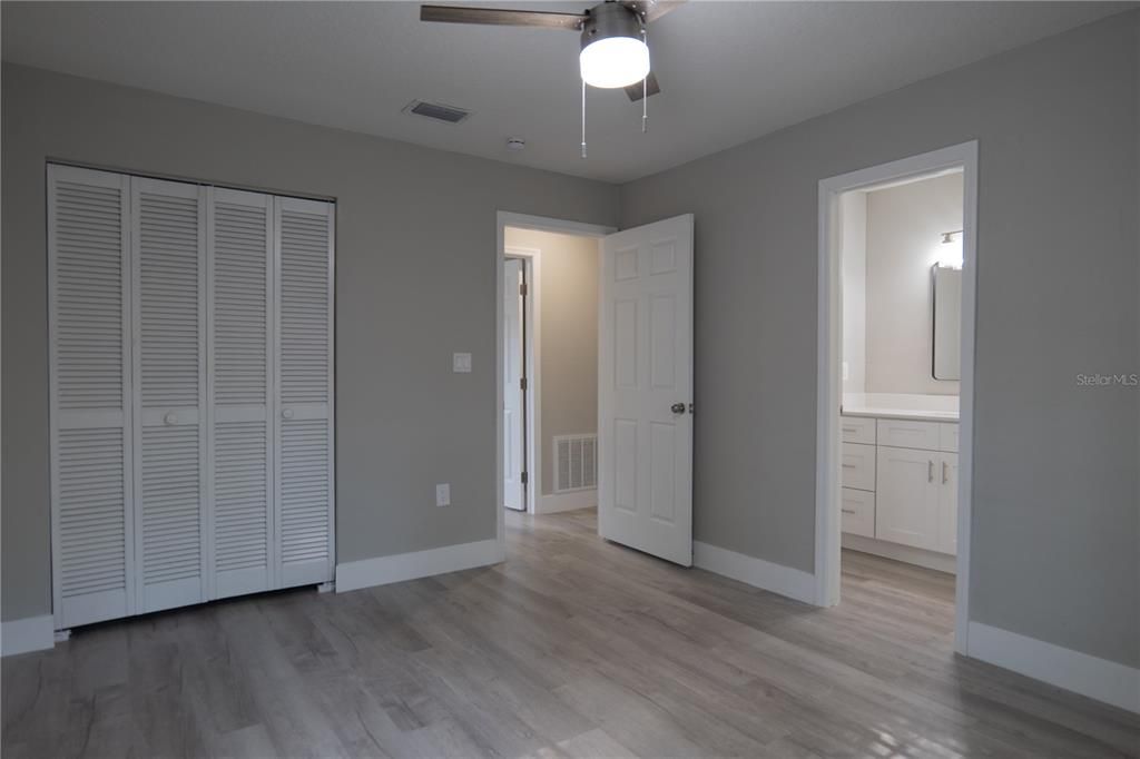 Active With Contract: $259,000 (4 beds, 3 baths, 1500 Square Feet)