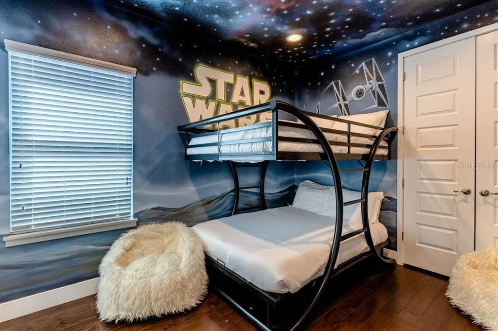 待售: $1,049,900 (6 贝兹, 5 浴室, 3228 平方英尺)