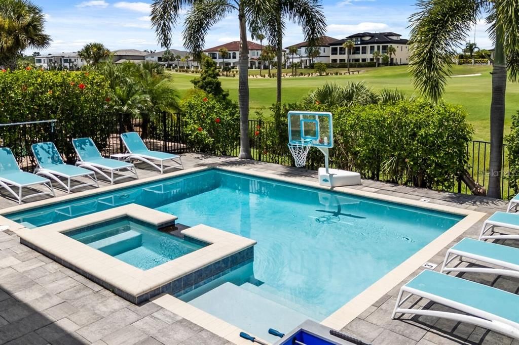 待售: $1,049,900 (6 贝兹, 5 浴室, 3228 平方英尺)