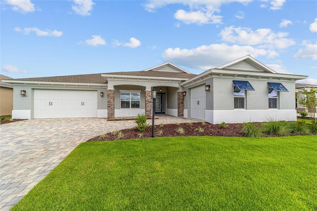 Activo con contrato: $451,000 (3 camas, 3 baños, 2373 Pies cuadrados)