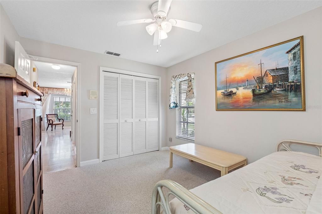 For Sale: $500,000 (4 beds, 3 baths, 2519 Square Feet)