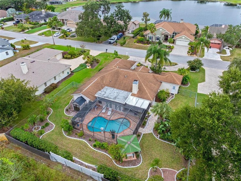 For Sale: $500,000 (4 beds, 3 baths, 2519 Square Feet)