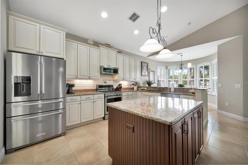 待售: $799,000 (3 贝兹, 2 浴室, 1935 平方英尺)