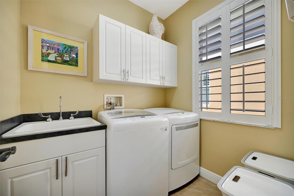 待售: $799,000 (3 贝兹, 2 浴室, 1935 平方英尺)