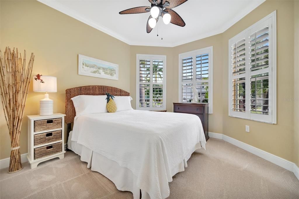 待售: $799,000 (3 贝兹, 2 浴室, 1935 平方英尺)