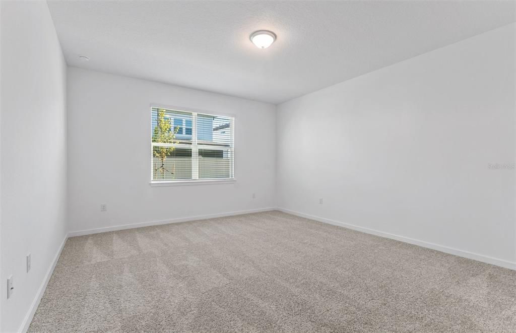 Active With Contract: $515,410 (3 beds, 3 baths, 2262 Square Feet)