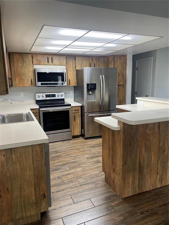 В аренду: $2,495 (4 спален, 2 ванн, 1937 Квадратных фут)