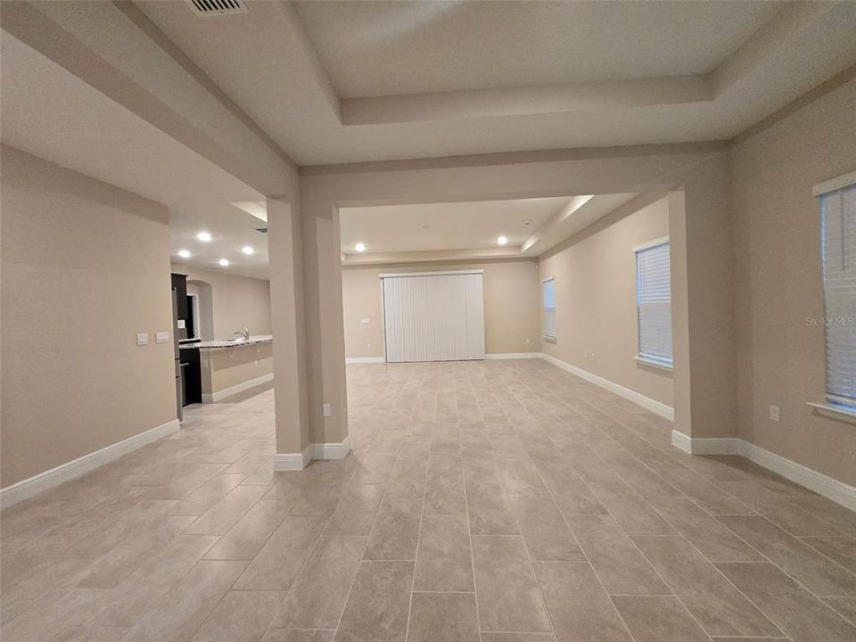 For Rent: $3,995 (4 beds, 3 baths, 3643 Square Feet)