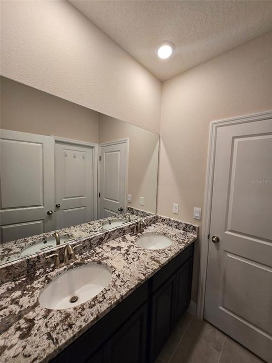 For Rent: $3,995 (4 beds, 3 baths, 3643 Square Feet)