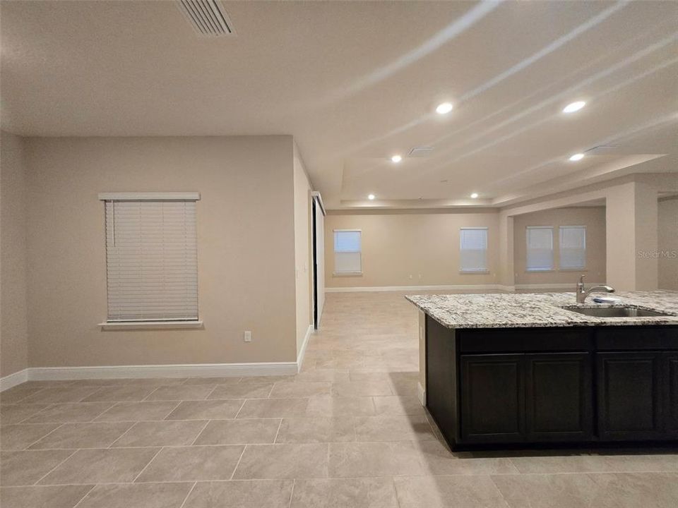 For Rent: $3,995 (4 beds, 3 baths, 3643 Square Feet)