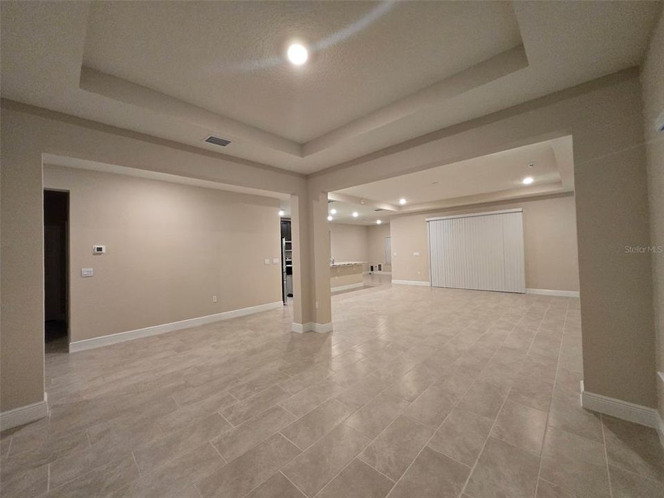 For Rent: $3,995 (4 beds, 3 baths, 3643 Square Feet)