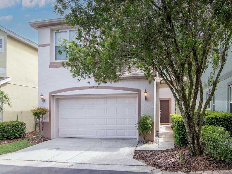 For Sale: $415,000 (3 beds, 2 baths, 1531 Square Feet)