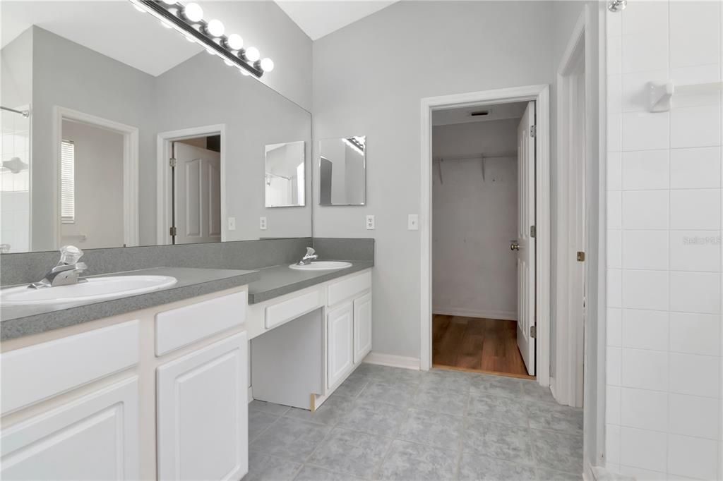 For Sale: $415,000 (3 beds, 2 baths, 1531 Square Feet)