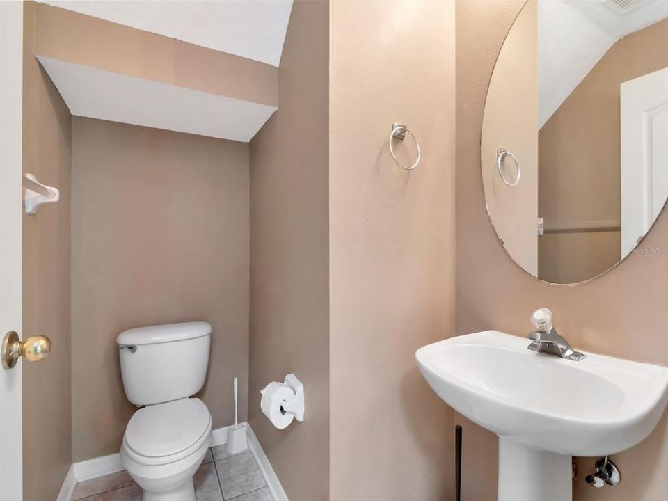 For Sale: $415,000 (3 beds, 2 baths, 1531 Square Feet)