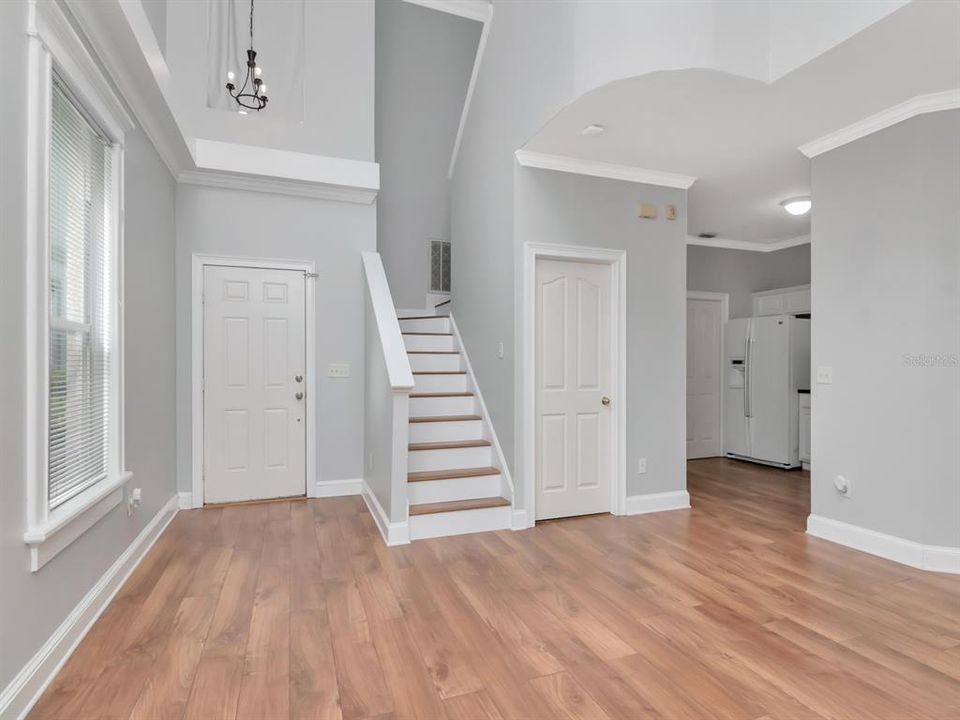 For Sale: $415,000 (3 beds, 2 baths, 1531 Square Feet)