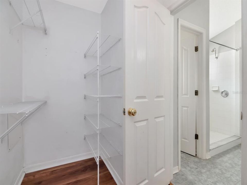 For Sale: $415,000 (3 beds, 2 baths, 1531 Square Feet)