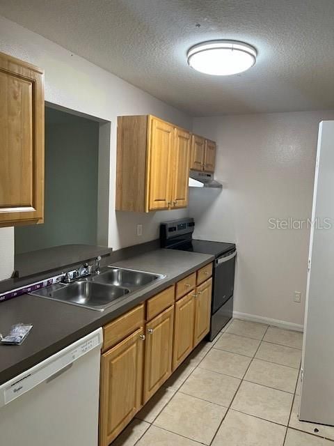 Active With Contract: $354,000 (6 beds, 0 baths, 3259 Square Feet)