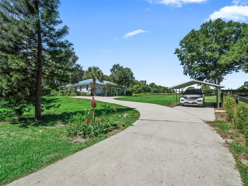 En Venta: $729,000 (3 camas, 2 baños, 2393 Pies cuadrados)