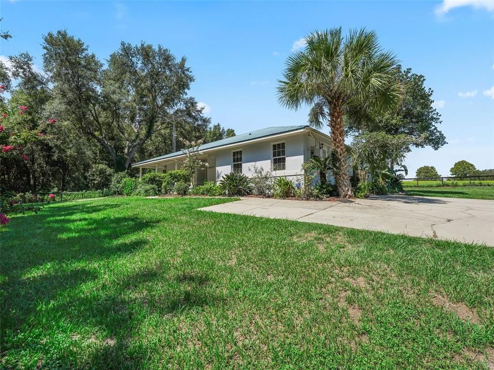 En Venta: $729,000 (3 camas, 2 baños, 2393 Pies cuadrados)