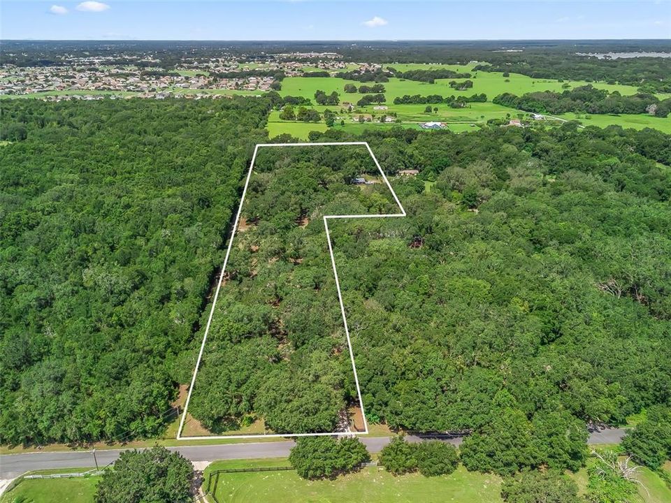 En Venta: $729,000 (3 camas, 2 baños, 2393 Pies cuadrados)