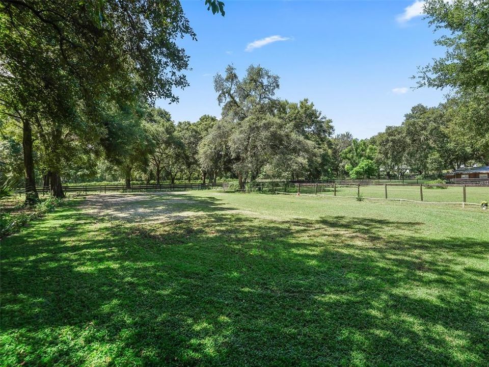 En Venta: $729,000 (3 camas, 2 baños, 2393 Pies cuadrados)