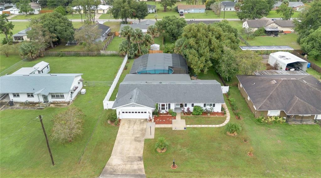 Active With Contract: $359,990 (3 beds, 2 baths, 1455 Square Feet)