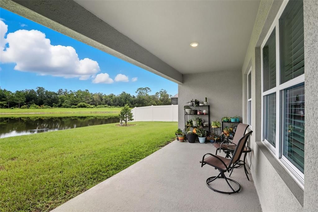 For Sale: $369,000 (4 beds, 2 baths, 2292 Square Feet)