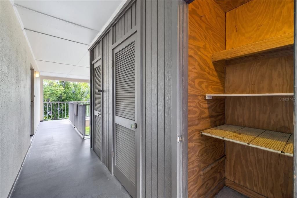 待售: $85,000 (2 贝兹, 2 浴室, 1088 平方英尺)