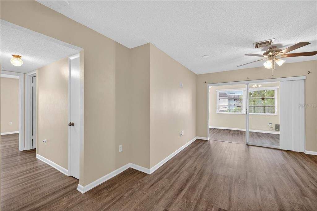 待售: $85,000 (2 贝兹, 2 浴室, 1088 平方英尺)