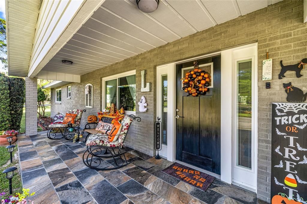 待售: $410,000 (3 贝兹, 2 浴室, 2244 平方英尺)