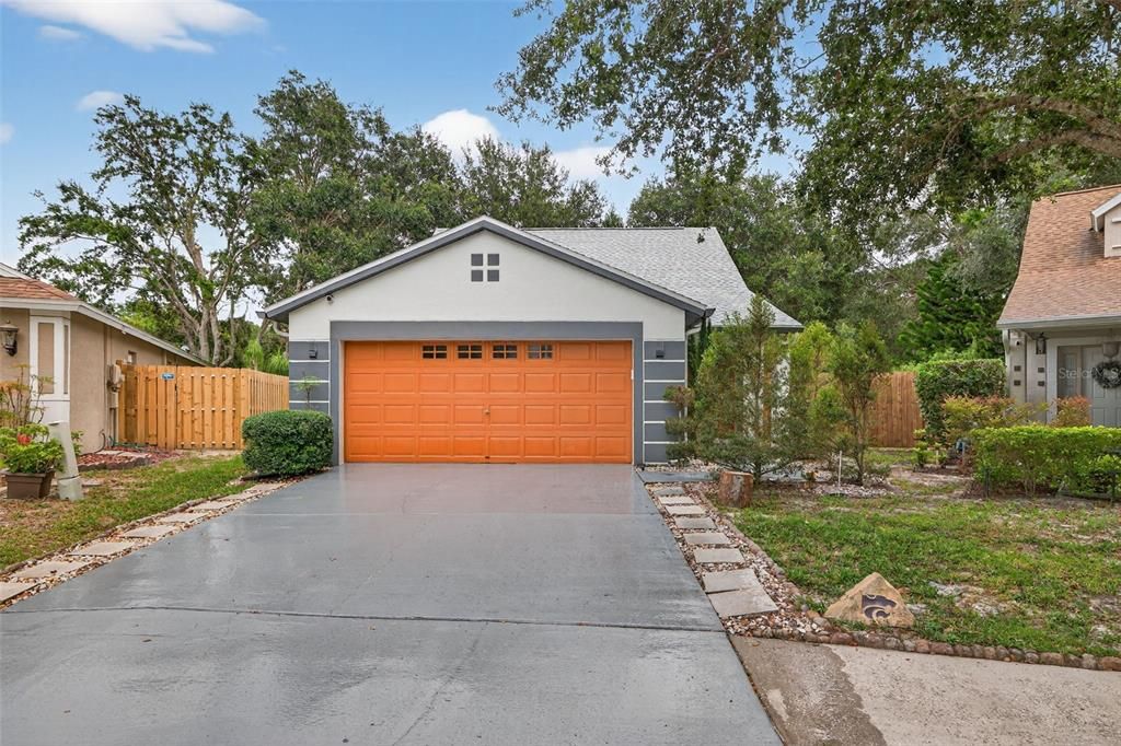 Active With Contract: $389,900 (4 beds, 2 baths, 1422 Square Feet)