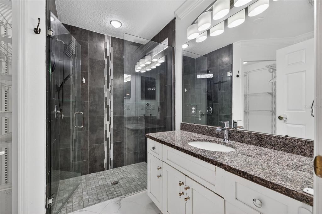 Active With Contract: $389,900 (4 beds, 2 baths, 1422 Square Feet)