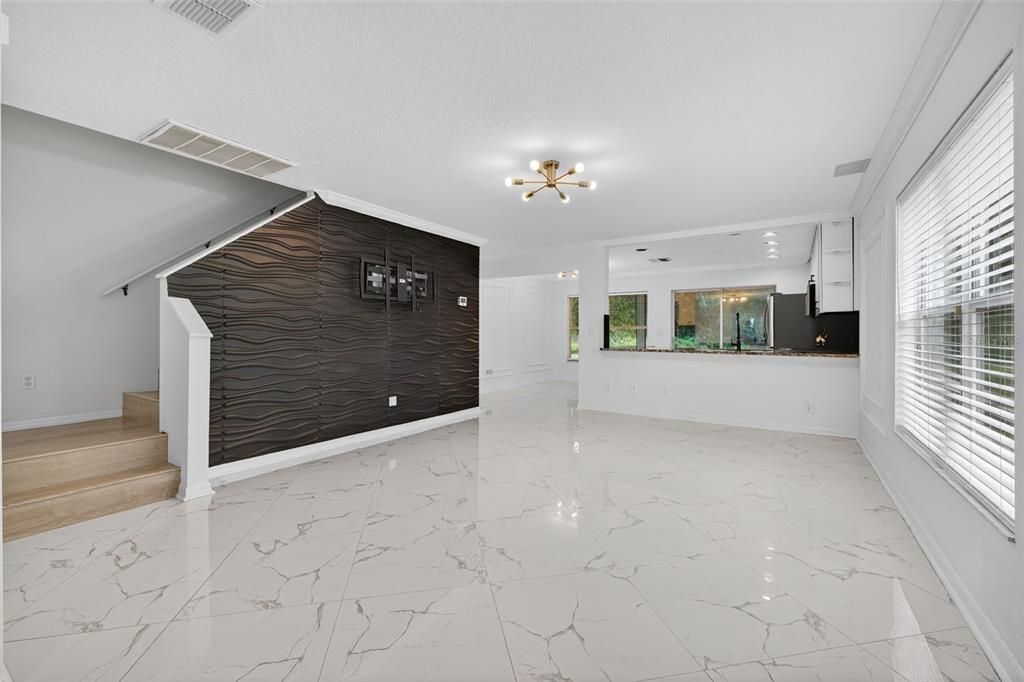 Active With Contract: $389,900 (4 beds, 2 baths, 1422 Square Feet)