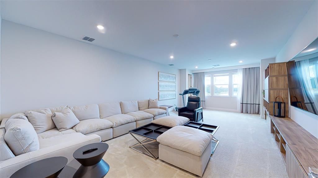 For Sale: $1,780,000 (5 beds, 3 baths, 3441 Square Feet)