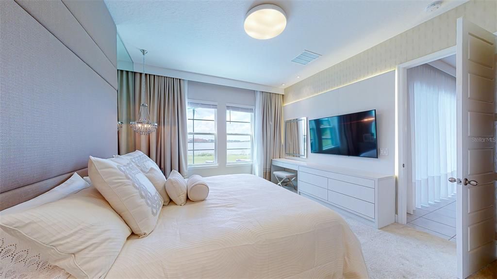 For Sale: $1,780,000 (5 beds, 3 baths, 3441 Square Feet)