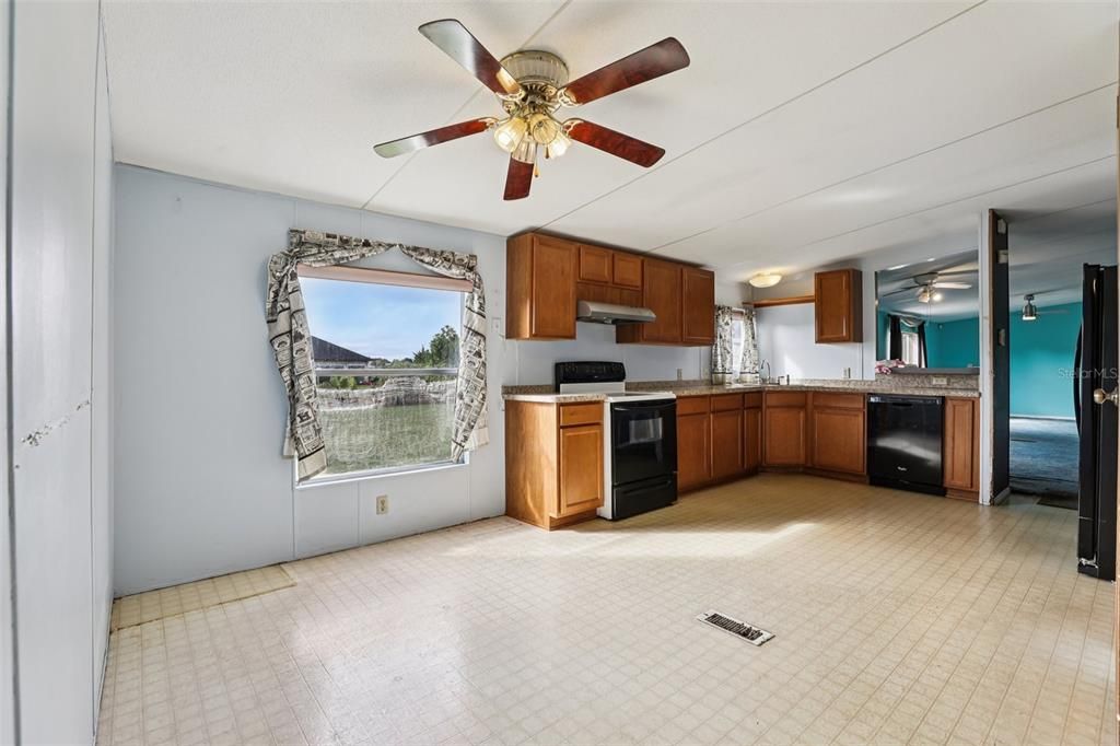 For Sale: $150,000 (4 beds, 2 baths, 2052 Square Feet)