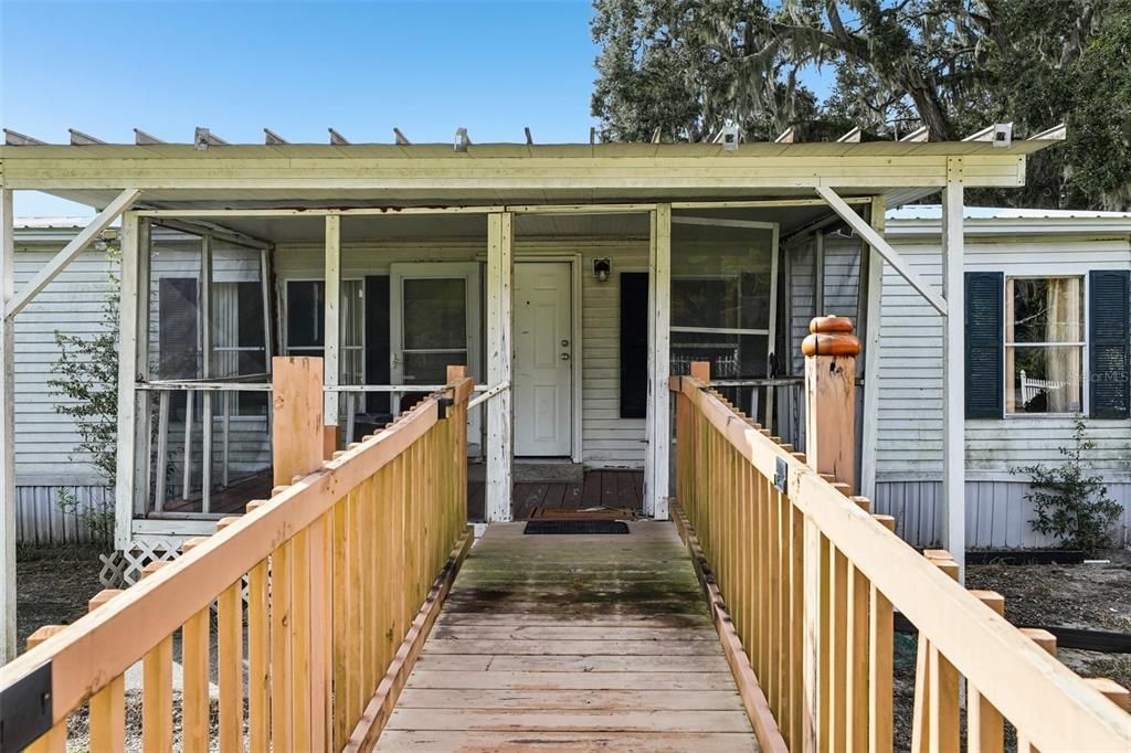 For Sale: $150,000 (4 beds, 2 baths, 2052 Square Feet)