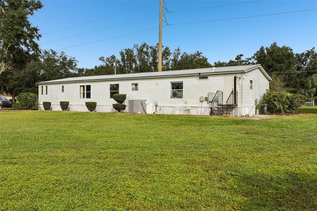 For Sale: $150,000 (4 beds, 2 baths, 2052 Square Feet)