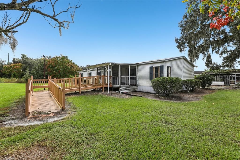 For Sale: $150,000 (4 beds, 2 baths, 2052 Square Feet)