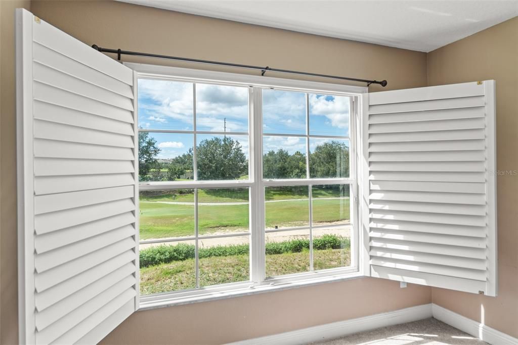 На продажу: $284,900 (3 спален, 2 ванн, 1686 Квадратных фут)