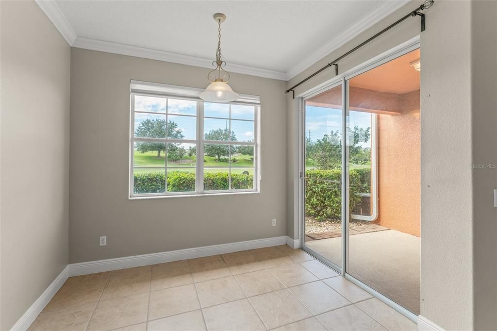 На продажу: $284,900 (3 спален, 2 ванн, 1686 Квадратных фут)