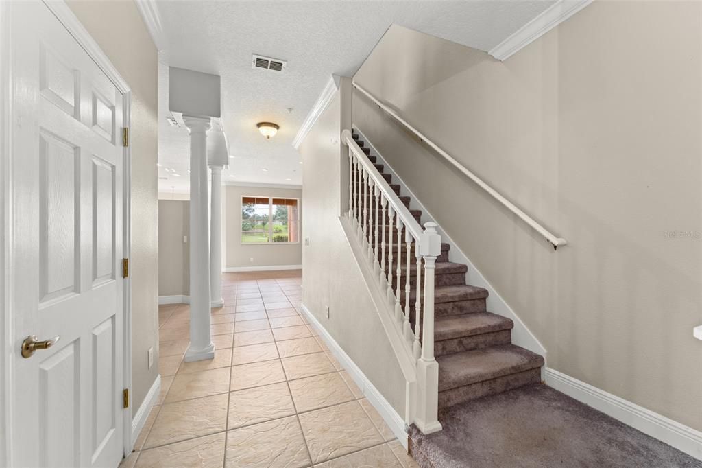 На продажу: $284,900 (3 спален, 2 ванн, 1686 Квадратных фут)