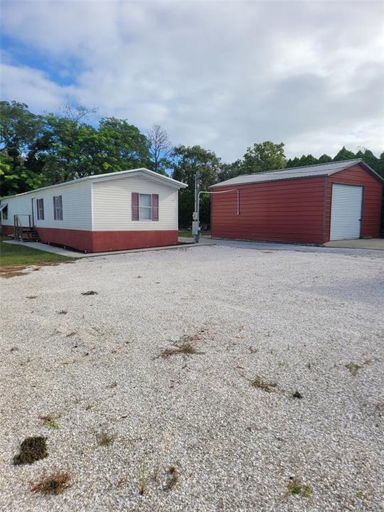 Под контрактом: $190,000 (2 спален, 2 ванн, 1702 Квадратных фут)