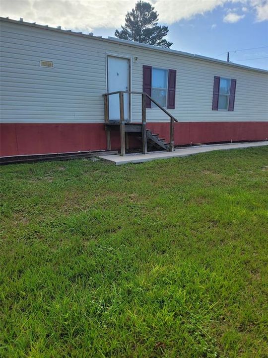 Под контрактом: $190,000 (2 спален, 2 ванн, 1702 Квадратных фут)