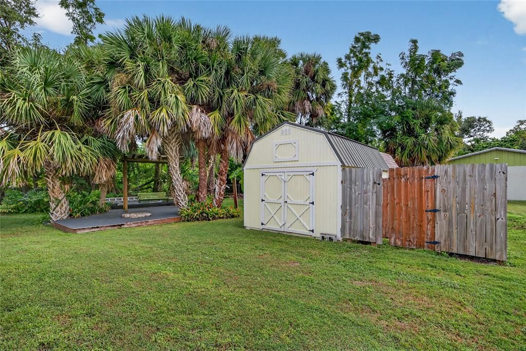 Под контрактом: $270,000 (2 спален, 2 ванн, 1337 Квадратных фут)